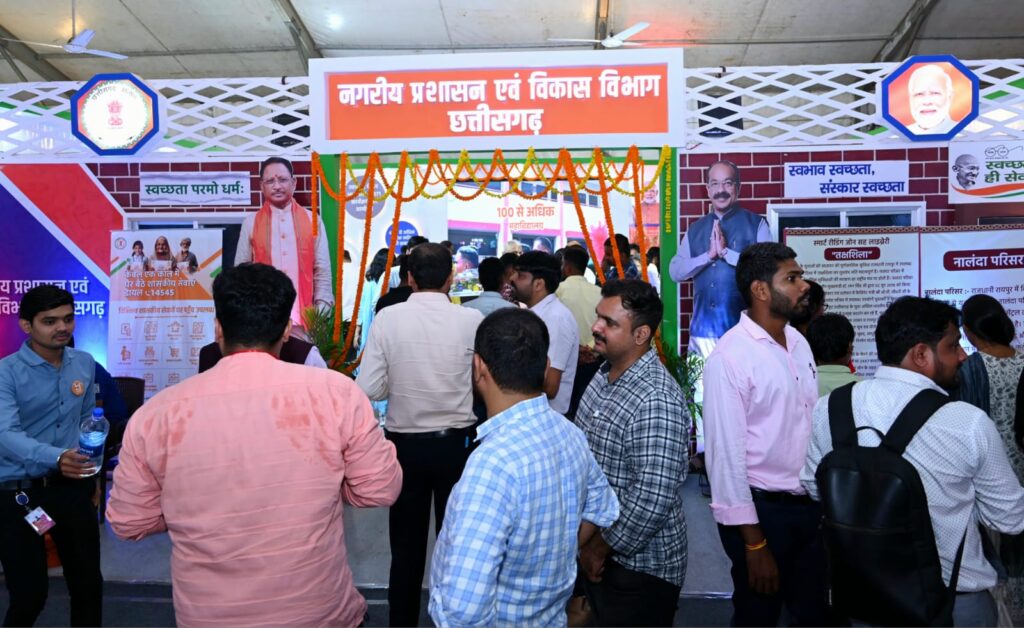 नगरीय प्रशासन विभाग की विकास प्रदर्शनी में प्रधानमंत्री आवास योजना की झलक, देख सकते हैं बड़े शहरों के आवासीय निर्माण के मॉडल 2 05